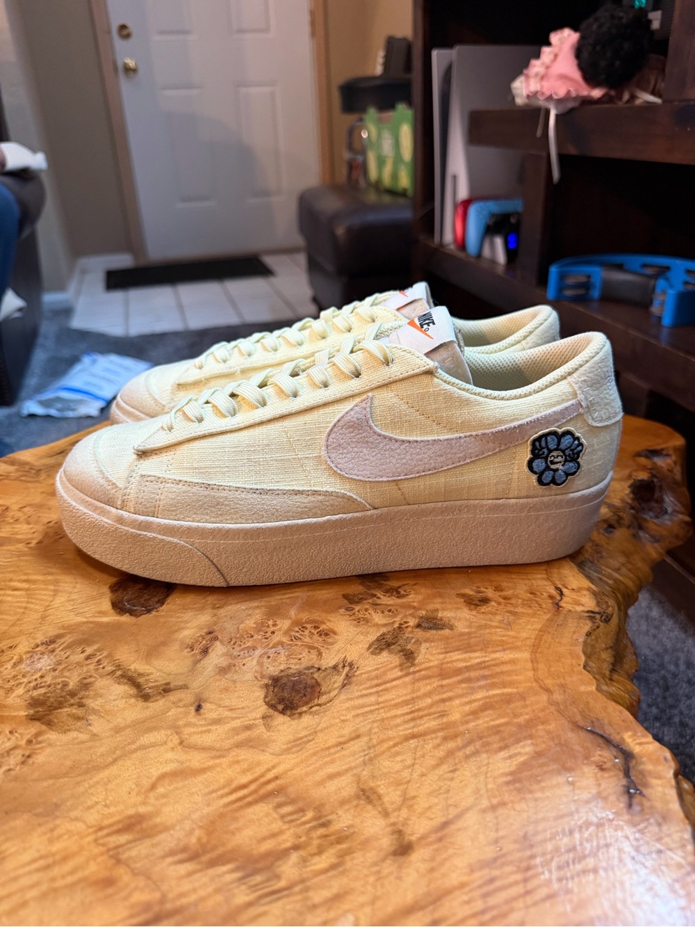 Nike Blazer Low Platform Flower Power Sneakers Size Women's 10 / Men's 8.5